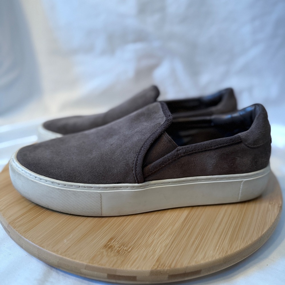 UGG Jass Dark Grey Suede Slip On Platform Sneakers 1106545 Mens 9.5